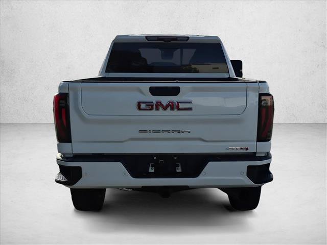 Used 2024 GMC Sierra 3500 AT4 w/ AT4 Premium Plus Package AWD/4WD image 7