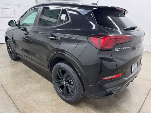 New 2025 Buick Encore GX Sport Touring image 7