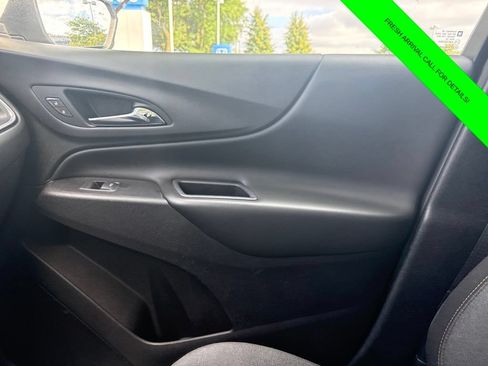 Used 2018 Chevrolet Equinox LT AWD/4WD image 45