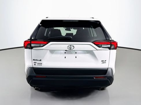 Used 2024 Toyota RAV4 XLE w/ Convenience Package AWD/4WD image 7