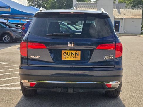 Used 2016 Honda Pilot Elite image 4