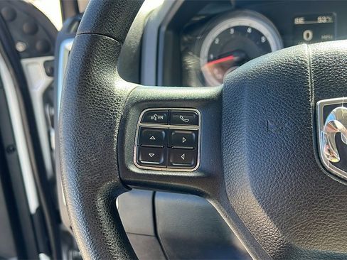 Used 2016 RAM 1500 Classic SLT image 20