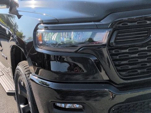 New 2026 RAM 1500 Express AWD/4WD image 9