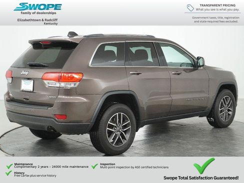 Used 2019 Jeep Grand Cherokee Laredo w/ 18" Wheel & 8.4" Radio Group AWD/4WD image 6