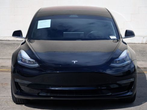 Used 2018 Tesla Model 3 Long Range RWD image 44