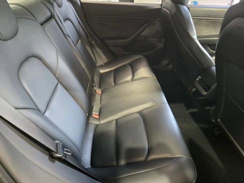 Used 2020 Tesla Model 3 Long Range AWD/4WD image 9