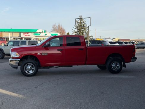 Used 2017 RAM 3500 Tradesman w/ Chrome Appearance Group image 11