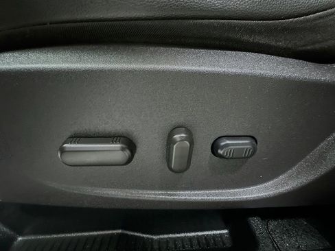 Used 2018 Ford Escape SEL w/ Ford Safe & Smart Package AWD/4WD image 34