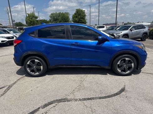 Used 2018 Honda HR-V EX image 6