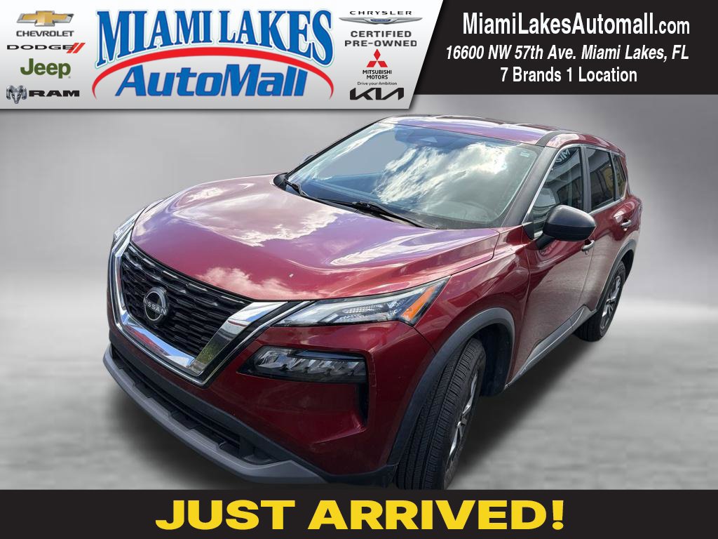 Used 2023 Nissan Rogue S FWD image 1