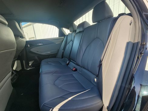 Used 2019 Toyota Avalon XLE w/ Moonroof Package FWD image 23