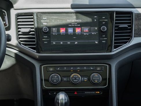 Used 2019 Volkswagen Atlas SEL Premium AWD/4WD image 29