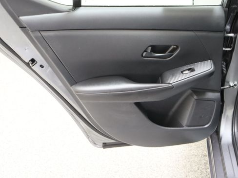 Used 2025 Nissan Sentra S FWD image 25