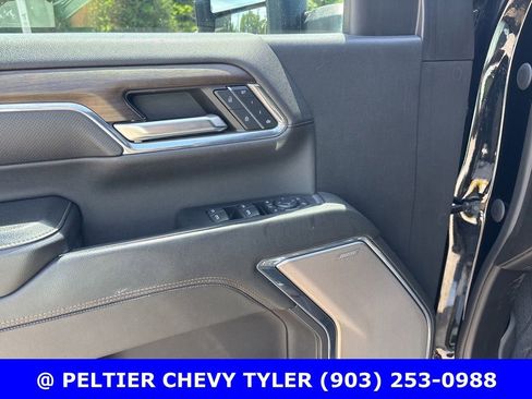 Used 2024 Chevrolet Silverado 3500 High Country w/ High Country Premium Package AWD/4WD image 16