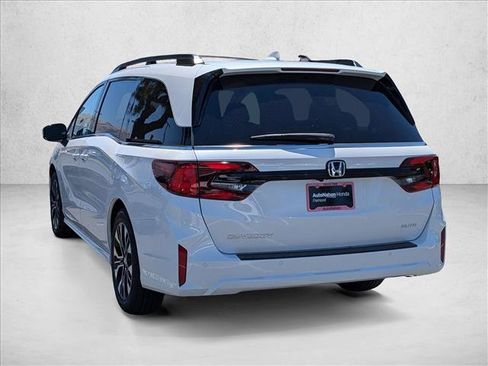 New 2026 Honda Odyssey Elite image 8