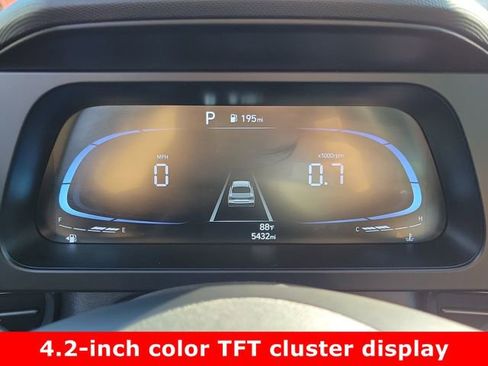 Used 2025 Hyundai Elantra Sport image 7