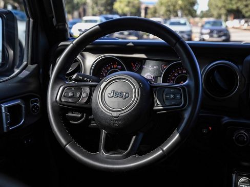 Used 2020 Jeep Wrangler Unlimited Sport S image 15