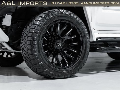 Used 2009 HUMMER H2 Luxury image 18