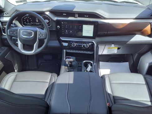 Used 2024 GMC Sierra 1500 Denali w/ Denali Reserve Package image 7
