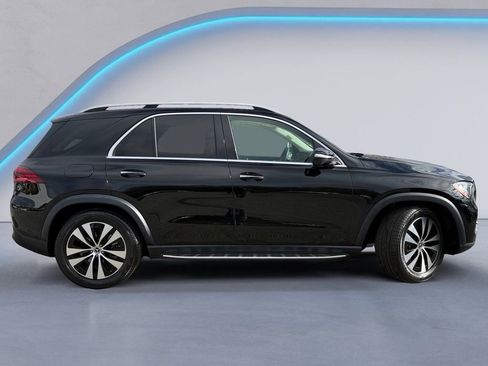 Used 2024 Mercedes-Benz GLE 450 4MATIC image 3