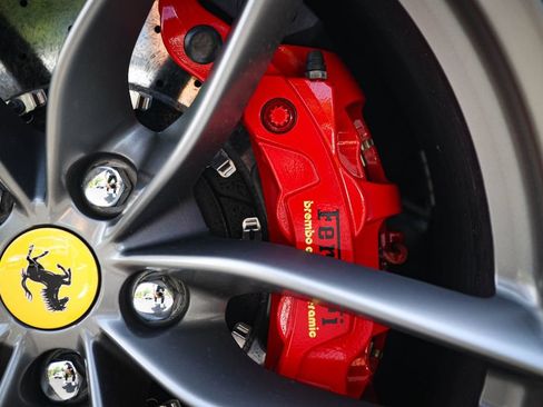 Certified 2018 Ferrari 488 Spider RWD image 15