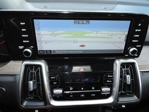 Used 2022 Kia Sorento EX w/ Panoramic Sunroof Package FWD image 26