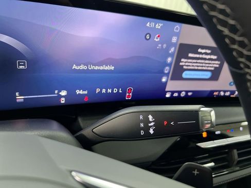 Used 2025 Buick Enclave Avenir w/ LPO, Floor Liner Package image 17