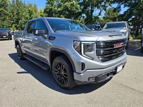 Used 2025 GMC Sierra 1500 Elevation w/ Elevation Premium Package image 7