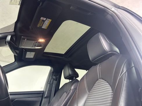 Used 2021 Toyota Highlander XSE image 25