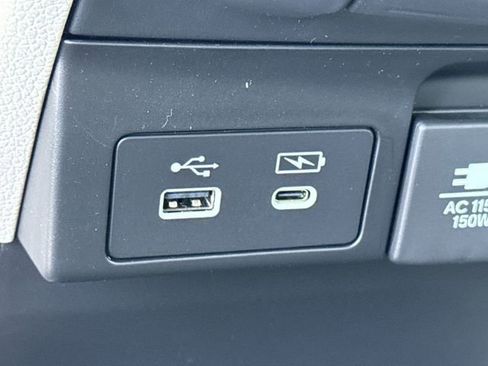 New 2026 Honda Odyssey Touring image 30