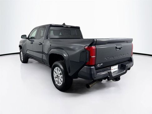 Certified 2025 Toyota Tacoma SR5 image 2