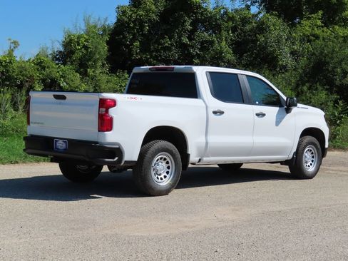 New 2026 Chevrolet Silverado 1500 W/T w/ WT Value Package AWD/4WD image 3