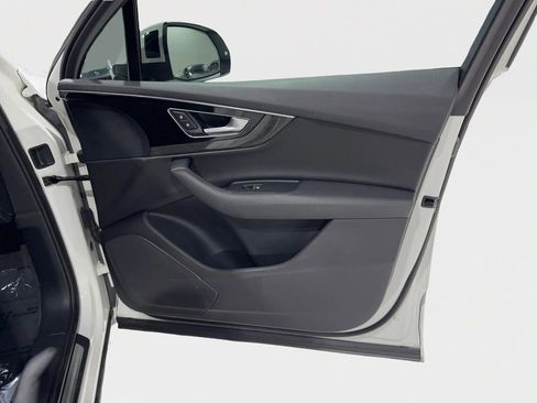 Used 2019 Audi Q7 3.0T Premium w/ Convenience Package image 29