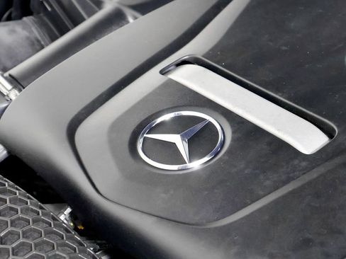 Used 2015 Mercedes-Benz C 300 Sport image 59