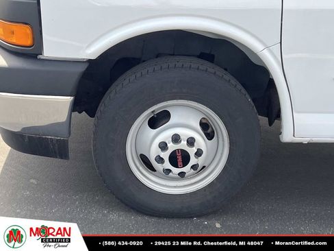 Used 2023 GMC Savana 4500 w/ Power Convenience Package RWD image 10