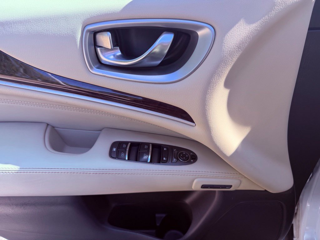 Used 2015 INFINITI QX60 FWD w/ Premium Plus Package image 21