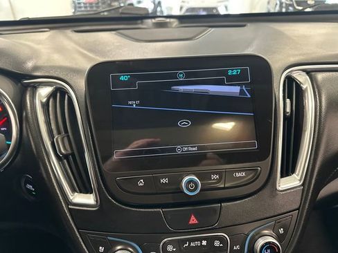 Used 2017 Chevrolet Malibu Premier w/ Premier Sun and Wheel Package image 26