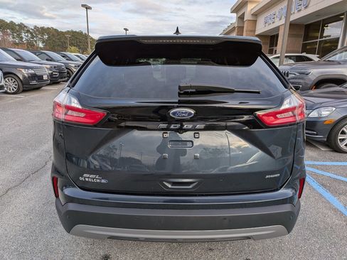 Certified 2022 Ford Edge SEL w/ Convenience Package image 5