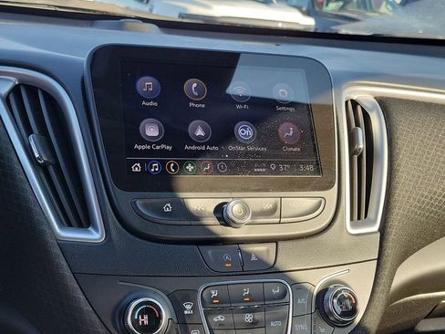 Used 2024 Chevrolet Malibu LT image 27