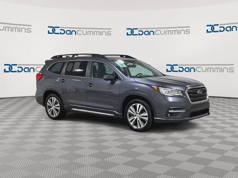 Used 2022 Subaru Ascent Limited AWD/4WD image 3