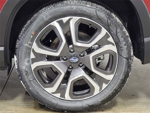 New 2026 Subaru Ascent Limited image 8