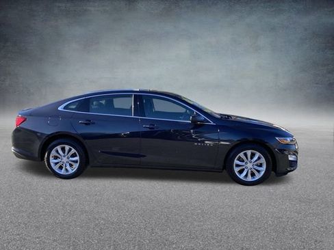 Used 2023 Chevrolet Malibu LT image 5