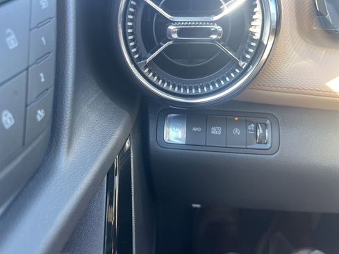 New 2026 Chevrolet Equinox ACTIV w/ Convenience Package III AWD/4WD image 19