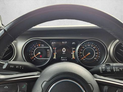 Used 2018 Jeep Wrangler Unlimited Sport S AWD/4WD image 10