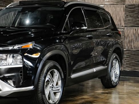 Used 2021 Hyundai Santa Fe SEL w/ Convenience + Premium Package AWD/4WD image 9