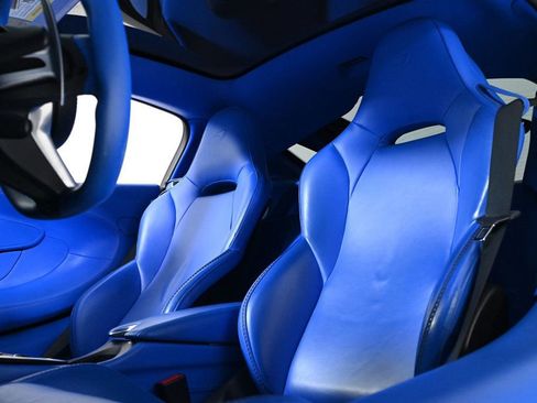 Used 2022 McLaren GT image 16