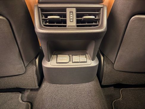 Used 2024 Lexus ES 350 w/ Premium Package image 33