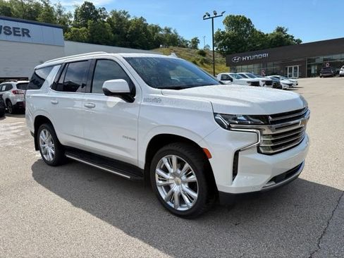 Used 2023 Chevrolet Tahoe High Country AWD/4WD image 4