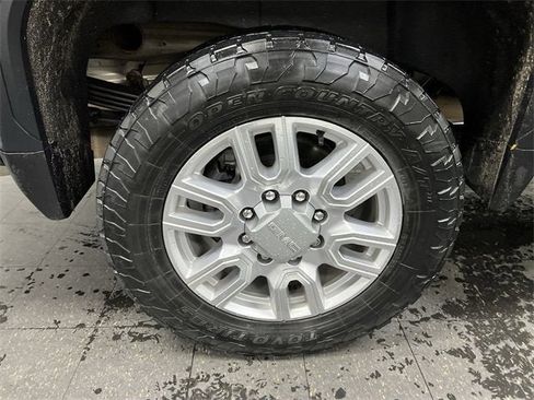 Used 2020 GMC Sierra 2500 SLT w/ SLT Premium Plus Package image 34