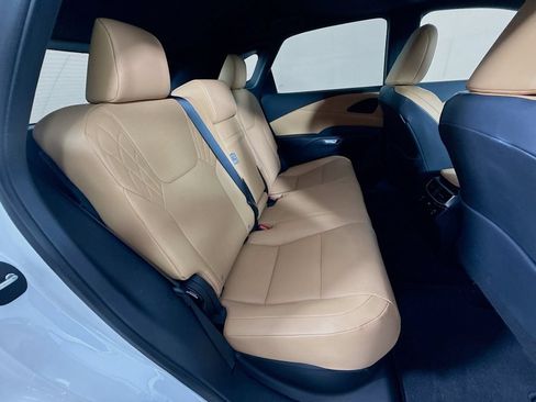 Certified 2025 Lexus RX 350 Premium w/ Convenience Package FWD image 28